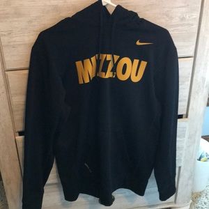 Unisex Therma fit Mizzou hoodie